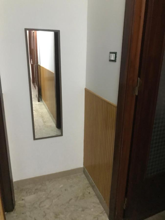 Comodo Mini Appartamento Чинизи Экстерьер фото